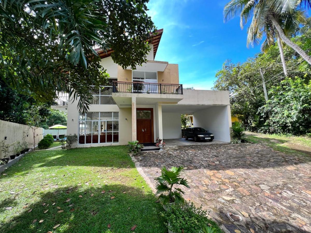 Вілла Siri Tropical Retreat Хіккадува Екстер'єр фото